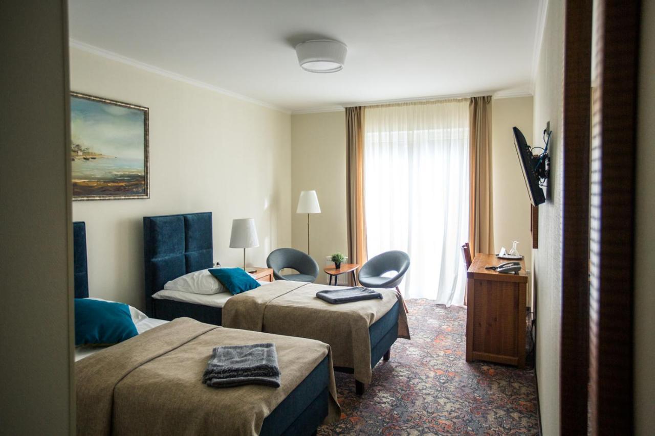 Baltvilla Baltezers Bagian luar foto